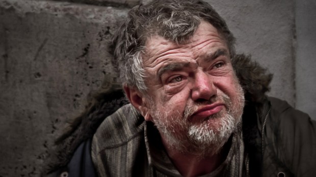 web-homeless-man-face-profile-laurent-lavc3ac-lazzeresky-cc.jpg