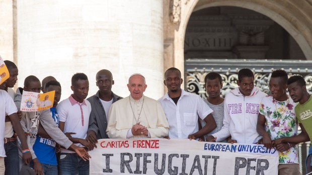 Pope Francis With refugees