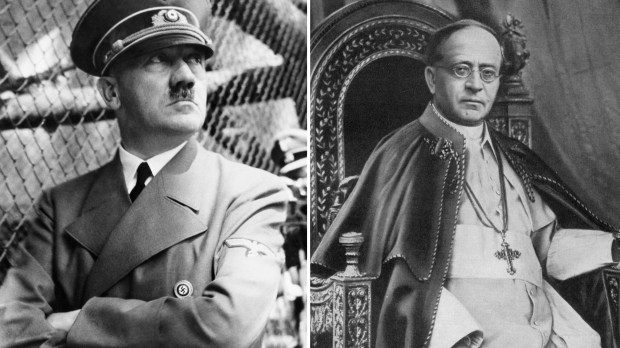 Pope Pius XI &amp; Adolf Hitler ( Pope Pius XI Alberto Felici (1871-1950) &#8211; Adolf Hitler © Everett Historical &#8211; Shutterstock