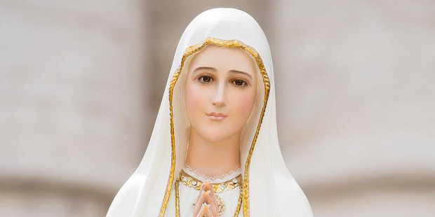 web-our-lady-of-fatima-statue-direct-front-antoine-mekary-aleteia1