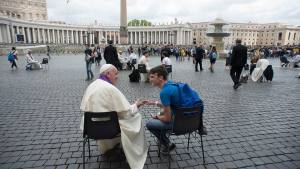 pope hears confession in st. peters square zenit facebook