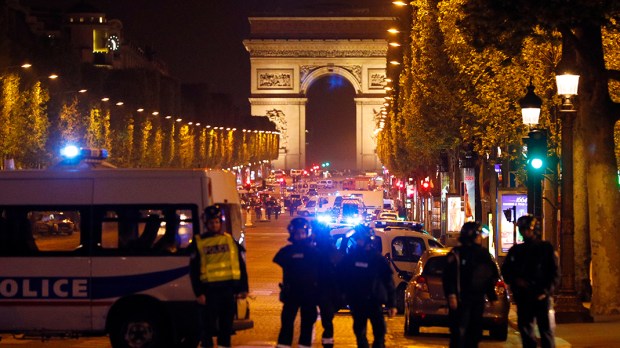 WEB3-PT001-PARIS-TERRORIST-ATTACK-CHAMPE-AP_17110752811537-AP-Photo-Kamil-Zihnioglu