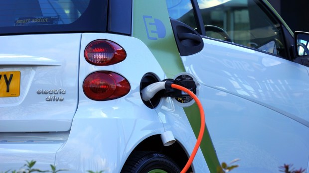 electric-car-1458836_1280