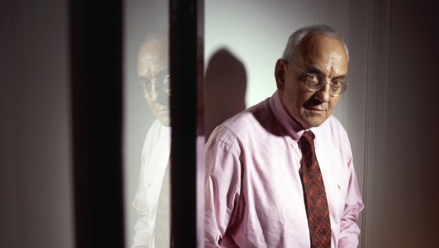 Max GALLO