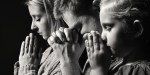 FAMILY PRAYING