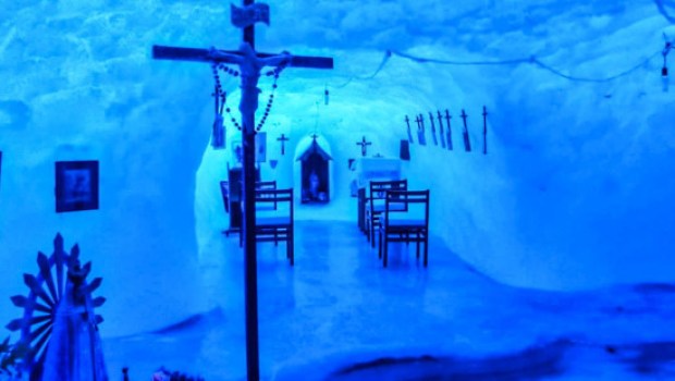 web3-belgrano-ii-antarctica-chapel-c2a9-adventure-network-international_