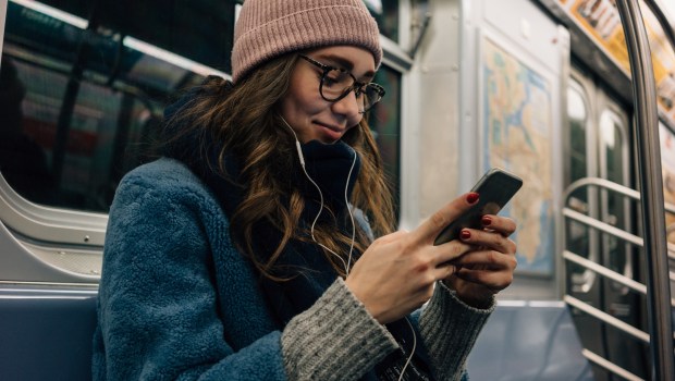 musique écouteur métro transport