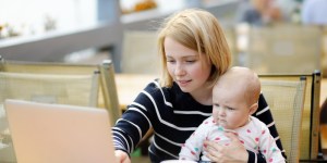 Elles concilient leur vie de jeune étudiante avec une vie de mère