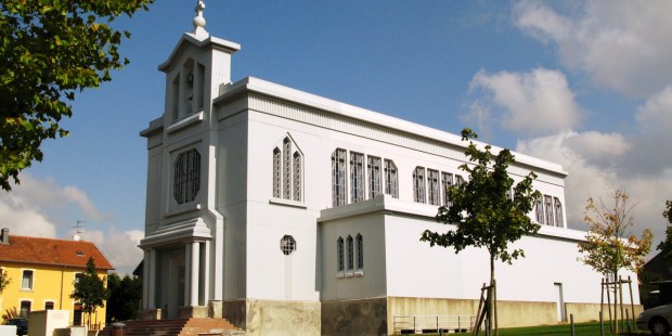 Dix églises et chapelles insolites