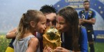 LLORIS DAUGHTERS