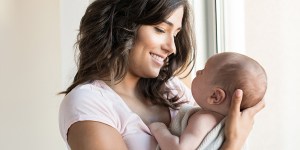 Cinq façons de demander à un proche d’être le parrain ou la marraine de son enfant