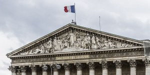 Fin de vie : un débat est-il envisageable à l&#8217;Assemblée nationale?