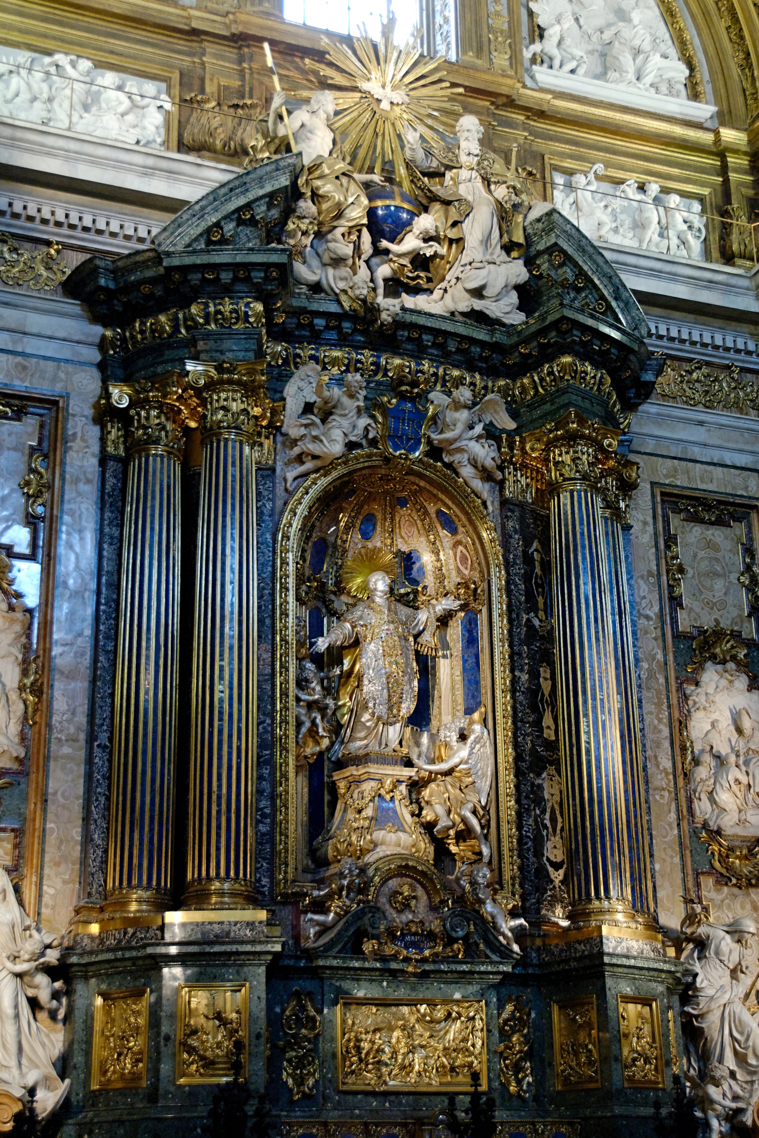 statue de saint ignace de Loyola