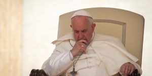 Revue de presse : Le pape François approche-t-il de la fin de son pontificat ?