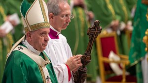 amoct2719-pope-francis-holy-mass-closing-amazonia-synod-antoine-mekary-aleteia-am_3410.jpg