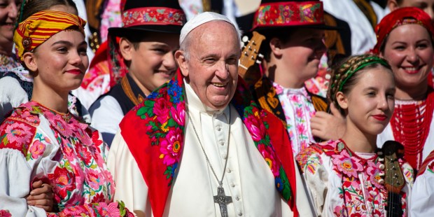 Le pape François : une fashion victim ?