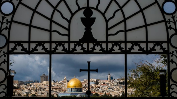 HOLY-LAND-shutterstock_151557635.jpg