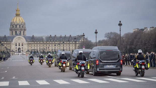 WEB2-HOMMAGE-INVALIDES-080_HL_JLANDI_1326555.jpg