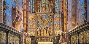 Comprendre une église : le retable, pour magnifier l&rsquo;autel