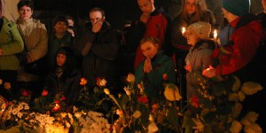 2 avril 2005, 21h37. Cracovie apprend la mort de Jean Paul II