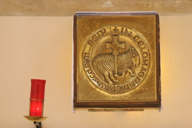 WEB2-TABERNACLE-GODONG-FR347101A.jpg
