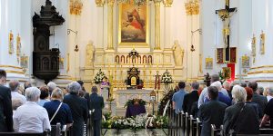 Ils ont préparé leur messe d&rsquo;enterrement