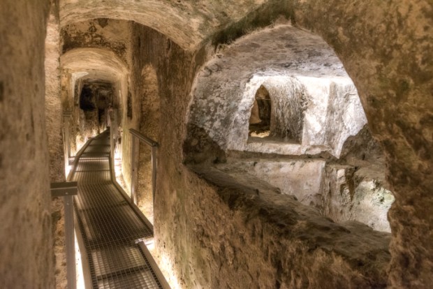 CATACOMBS