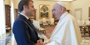 Emmanuel Macron et le pape François : ce que l’on sait de leur rencontre