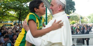 Nathan, le garçon qui avait ému le Pape aux larmes, se prépare à la vie religieuse