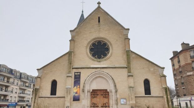 WEB2-EGLISE-SAINT-PIERRE-BONDY-DIOCESE-DE-SAINT-DENIS.jpg