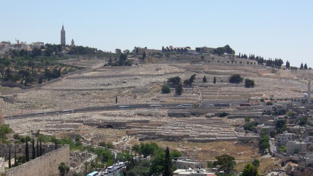 WEB2-MONT-DES-OLIVIERS-JERUSALEM-PUBLIC-DOMAIN.jpg