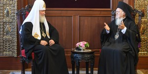 Dans l’orthodoxie, la rivalité séculaire de Constantinople et Moscou