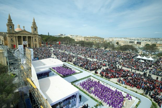 Pope-Francis-celebrates-mass-St.-Publius-parish-church-MALTA