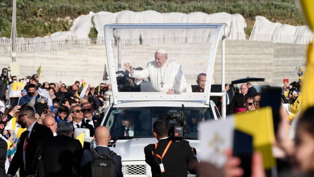 POPE-FRANCIS-MALTA-Basilica-of-the-National-Shrine
