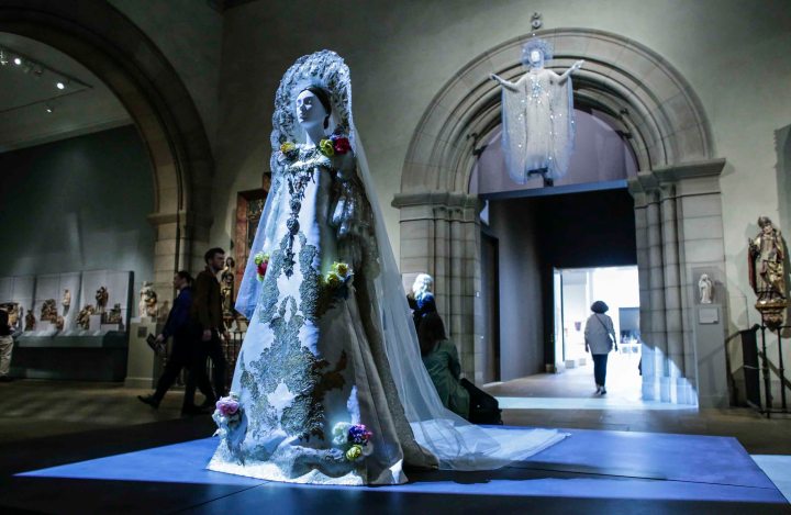 MET "Heavenly Bodies: Fashion and the Catholic Lacroix