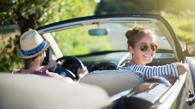 HOLIDAYS-SUMMER-shutterstock_387127942.jpg
