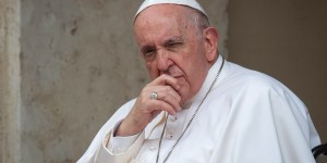 Le pape François convoque le collège cardinalice