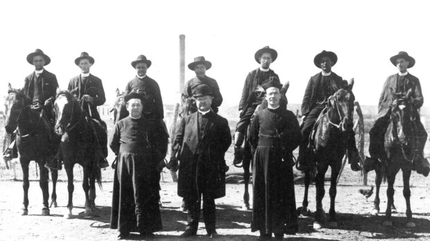 oblates_on_horseback_catholic_archives_of_tx_2.jpg