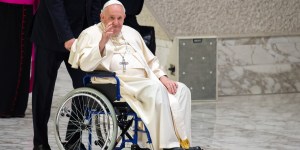 « Pour apprendre à vivre, il faut apprendre à aimer », prévient le pape François