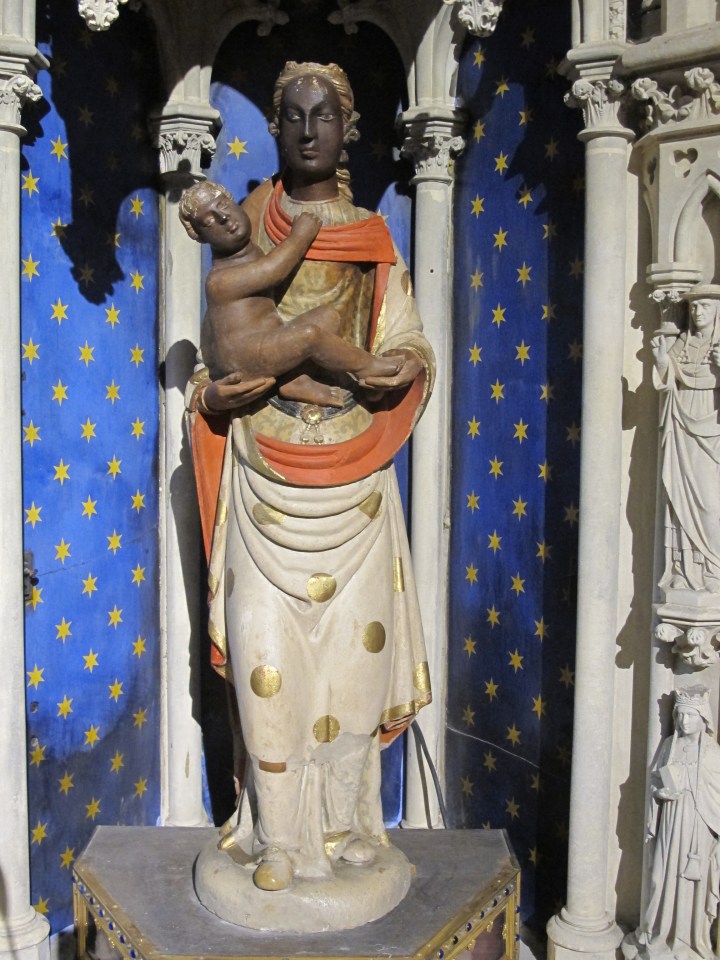 Vierge Noire de Douvres-la-Délivrande