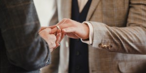 Les évêques flamands vont-ils vraiment accorder la bénédiction aux couples homosexuels ?