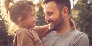 Les trois &#8220;A&#8221; qu&#8217;un père doit avoir en tête pour éduquer sa fille