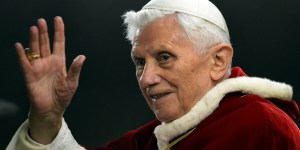 Benoît XVI, un pape de rupture dans la continuité