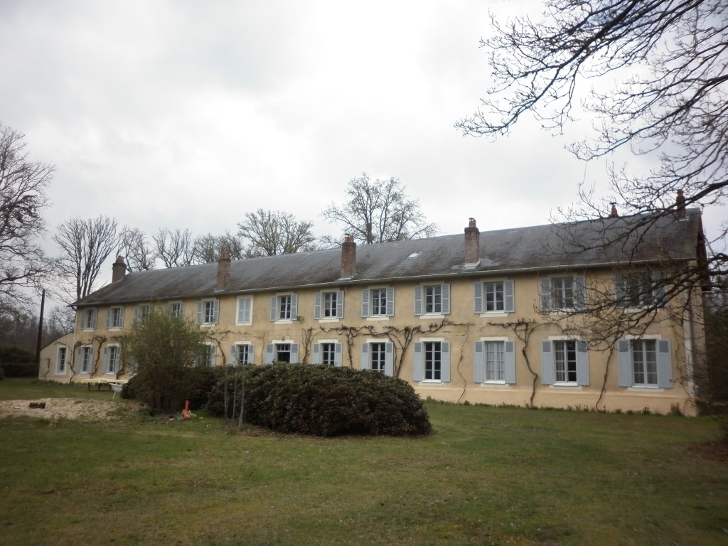 La_batiment_de_La_Colonie_Conde-sur-Vesgre