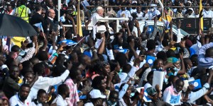 La journée historique du Pape à Kinshasa, entre lumière et ténèbres