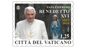 francobollo-In-ricordo-del-Papa-Emerito-Benedetto-XVI