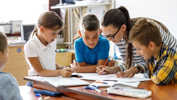teacher-students-shutterstock_1918252379.jpg