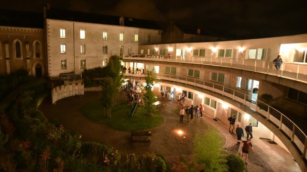 foyer sainte thérèse de l'ices à la Roche sur Yon