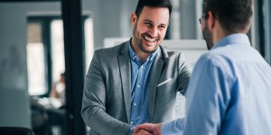 Sept moyens simples pour être heureux au travail