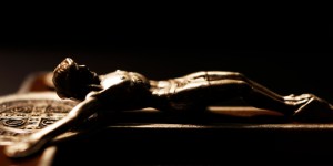 [HOMÉLIE] Le silence du Vendredi saint